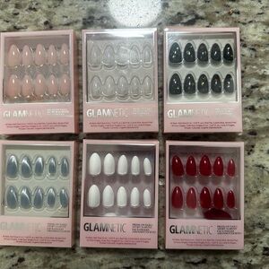 GLAMNETIC Press-On Nails Set - Assorted
